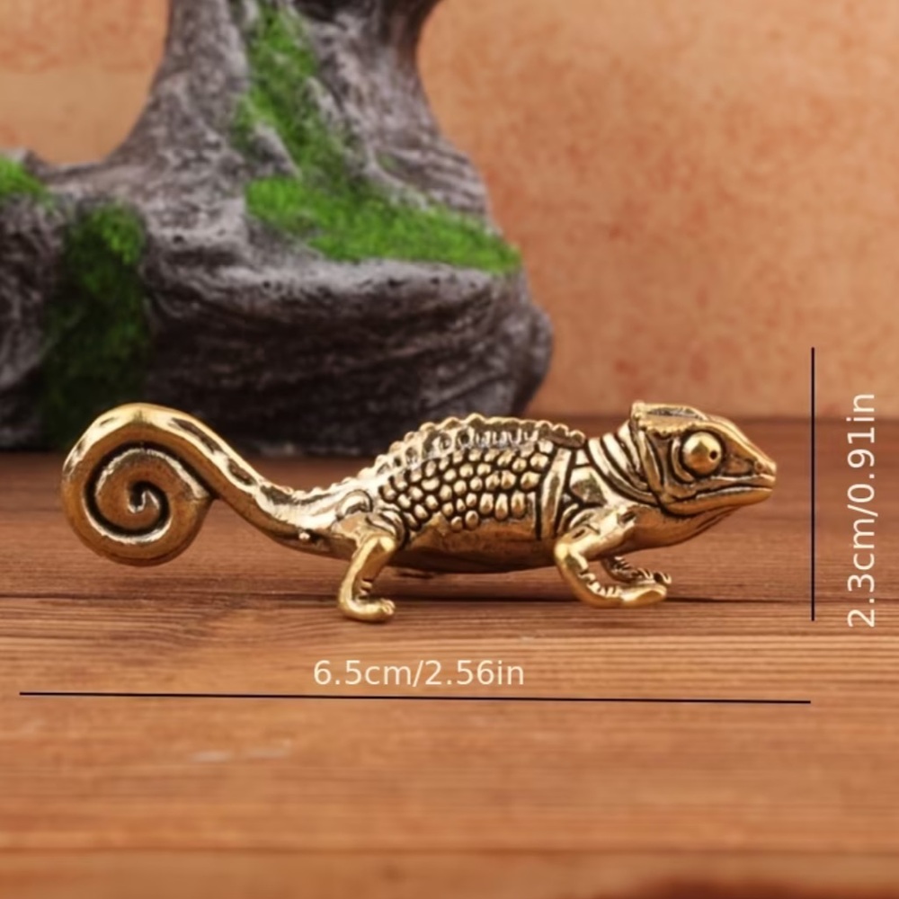 Brass chameleon